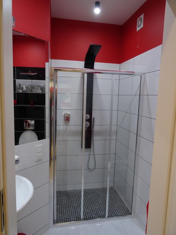 Apartamenty Metro Mlociny Варшава Номер фото