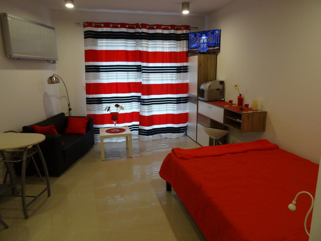 Apartamenty Metro Mlociny Варшава Номер фото