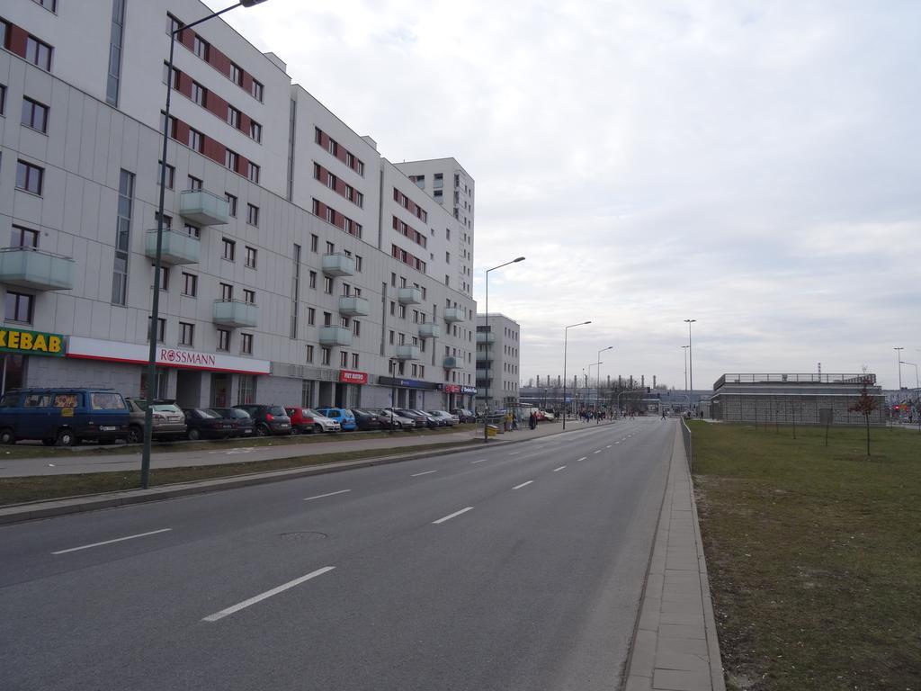 Apartamenty Metro Mlociny Варшава Номер фото