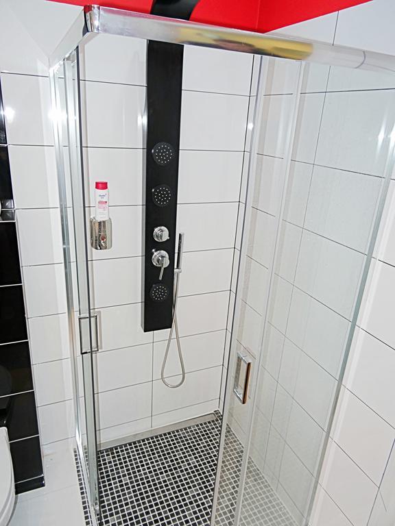 Apartamenty Metro Mlociny Варшава Номер фото
